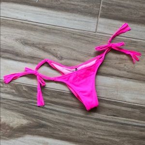 Pakaloha Hamoa Bikini bottom size Medium